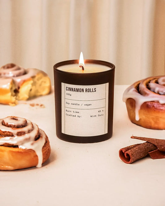 Cinnamon_Buns_165g_Candle_1__11zon_c31cd93e-3b8b-48a7-be16-a6d10857a211