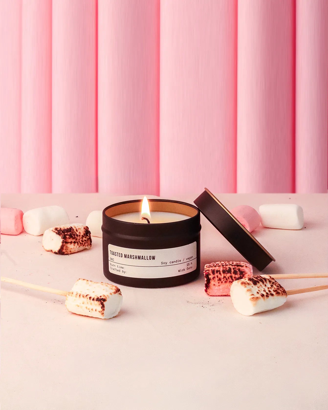 marshmallow scnted candle tin
